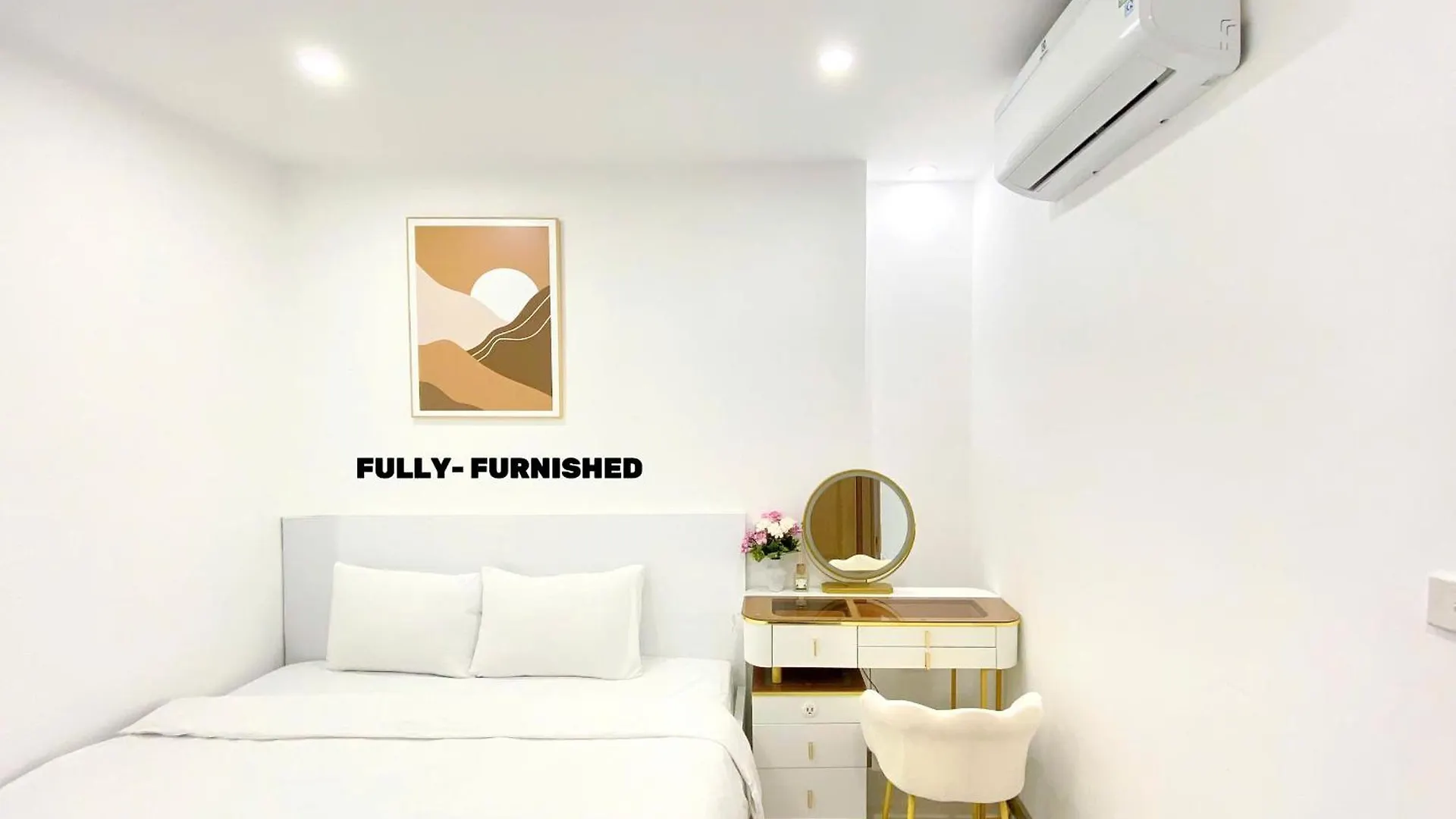 1 Bedroom Apart,King Bed, City View, My Khe Beach Da Nang